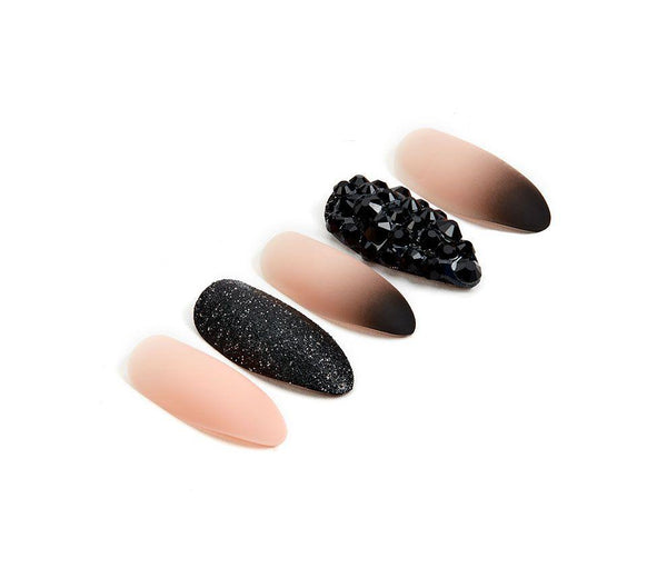 Ardell Nail Addict Black Stud & Pink Ombre