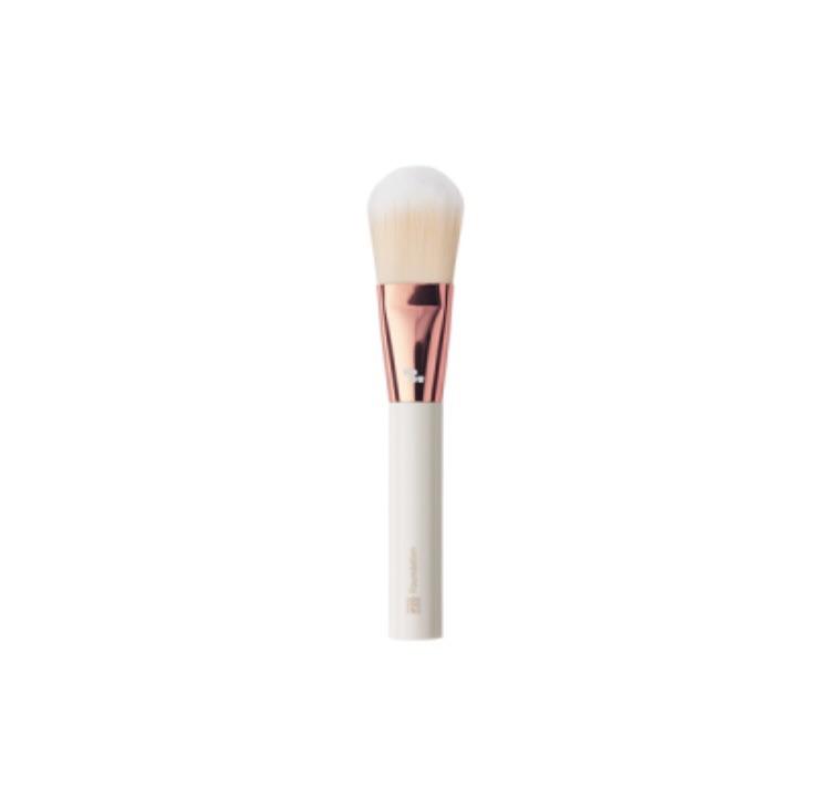 UBU Glow Stick #20 Foundation Brush